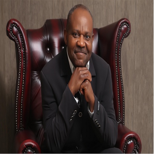 adult-beanie-black-background-1529350